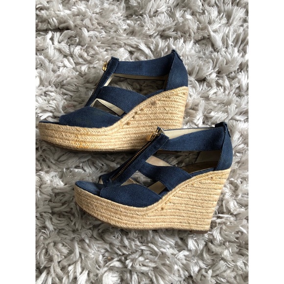 Michael Kors Wedges - Picture 2 of 3